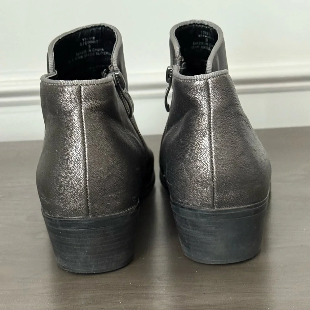 Women's Gray Ankle Boots Size 9